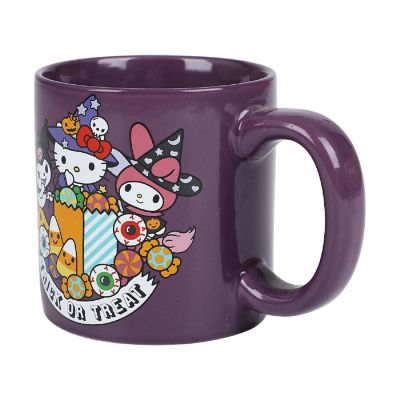 Hello Kitty Trick or Treat 16 Ounce Ceramic Mug Image 1
