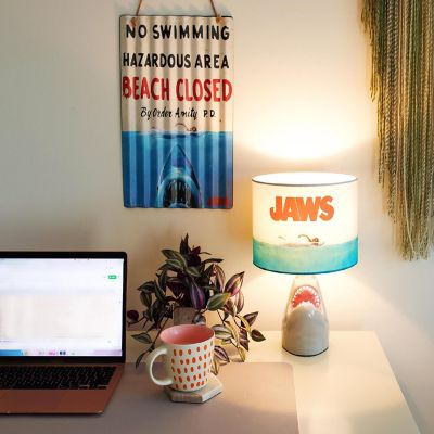 JAWS Classic Movie Poster Desk Lamp With Shark Figural Sculpt  13 Inches Tall Image 3