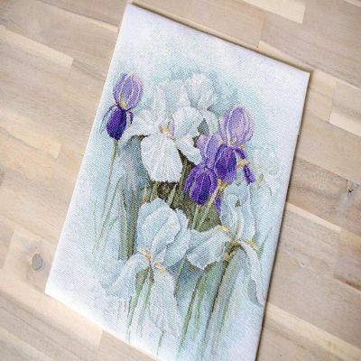 Luca-S - Irises B2367L Counted Cross-Stitch Kit Image 1