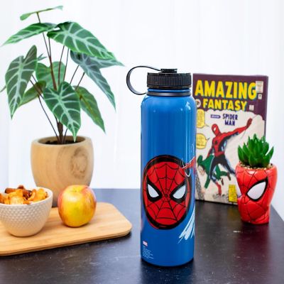 Marvel Comics Spider-Man Stainless Steel Water Bottle  Holds 42 Ounces Image 3
