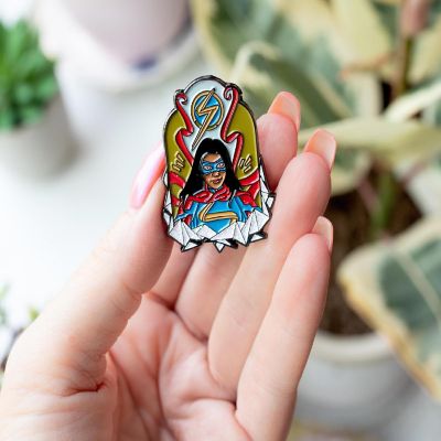 Marvel Studios Ms. Marvel Limited Edition Enamel Pin  SDCC 2022 Exclusive Image 2
