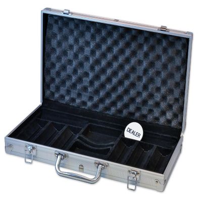 MasterPieces 300Piece Poker Chip Case with Vac Tray Image 1