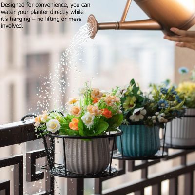 Metal Hanging Plant Holders Image 3