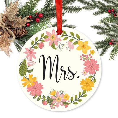Metal Ornament Mrs, Floral Image 1