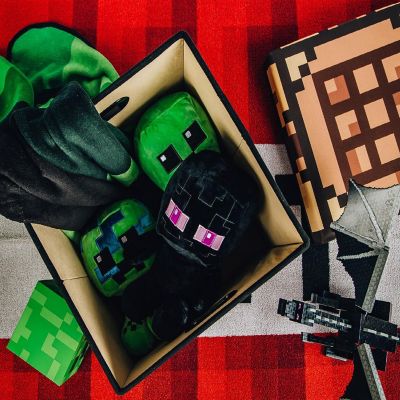 Minecraft Crafting Table Storage Bin Cube Organizer with Lid  15 Inches Image 3