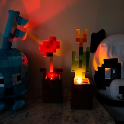 Minecraft Orange Tulip and Poppy Flower Pot Mood Lights  Set of 2 Image 1
