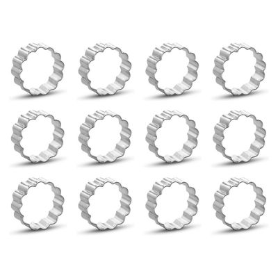 Mini Fluted Circle 1.5 inch Cookie Cutters Image 1