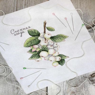 MP Studia - Berries SNV-662 Counted Cross Stitch Kit Image 1