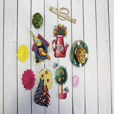 MP Studia - Spring. Magnets SR-578  Plastic Canvas Counted Cross Stitch Kit Image 2