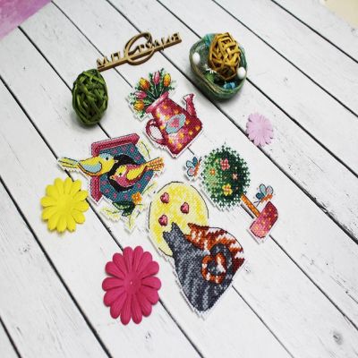 MP Studia - Spring. Magnets SR-578  Plastic Canvas Counted Cross Stitch Kit Image 3