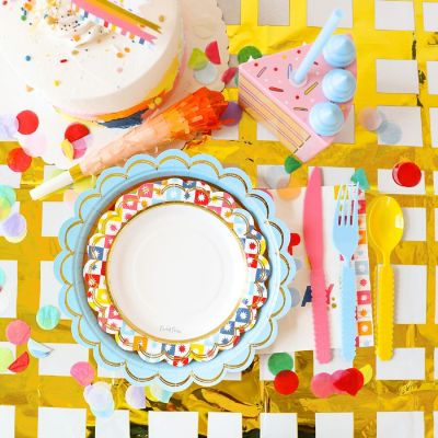 Packed Party Multicolor Checkers 10-Count Dinner Plate Set Image 2