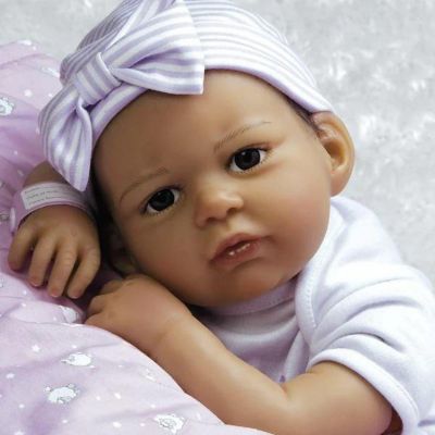Paradise Galleries Baby Bundles Collections, a 19 Inch Reborn Baby Doll, Made with FlexTouch Vinyl Image 3