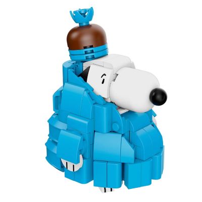 Peanuts Snoopy Puffer Jacket 188-Piece Brickcraft Building Set Image 2