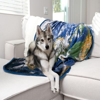 Planet Earth Round Fleece Throw Blanket  60 Inches Image 3