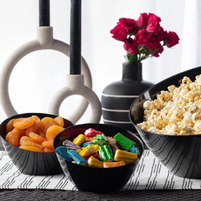 Posh Setting Black Angled Plastic Small Serving Bowls - 8 oz. - 5 Pack Image 1