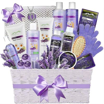 Purelis - Deluxe Lavender & Chamomile 22-Piece Bath Gift Basket, Necklace, Spa Pillow Image 1