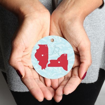 Round Keepsake Ornament, NY &amp; IL Image 1
