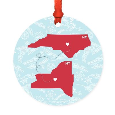Round Keepsake Ornament, NY &amp; NC Image 1