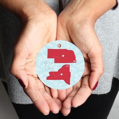 Round Keepsake Ornament, NY &amp; NE Image 1