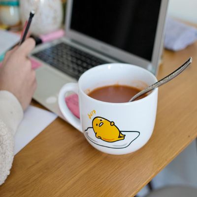 Sanrio Gudetama "Late Night Snack" Ceramic Soup Mug With Vented Lid  24 Ounces Image 3