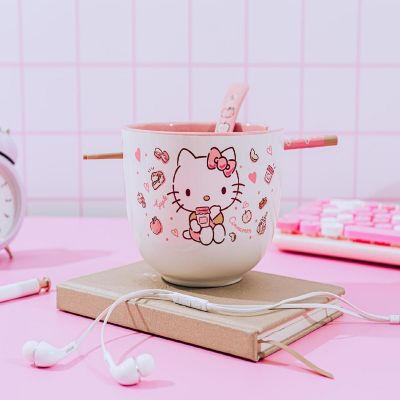 Sanrio Hello Kitty Apples and Cinnamon 20-Ounce Ramen Bowl and Chopstick Set Image 3