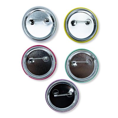 Sanrio Hello Kitty Pretty Pastels 5-Piece Tin Pin Button Set Image 1