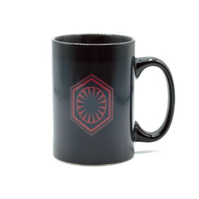 Star Wars Kylo Ren 11 Ounce Heat Reveal Coffee Mug Image 3