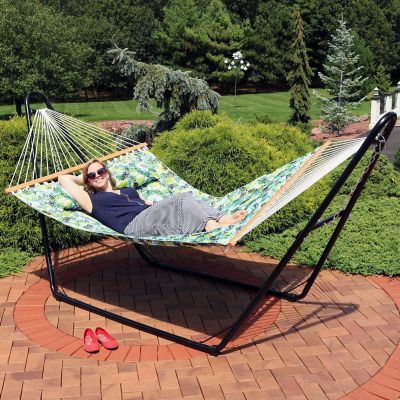 Sunnydaze 2-Person Quilted Printed Fabric Spreader Bar Hammock/Pillow with S Hooks and Hanging Chains - 450 lb Weight Capacity - Tropical Greenery Image 3