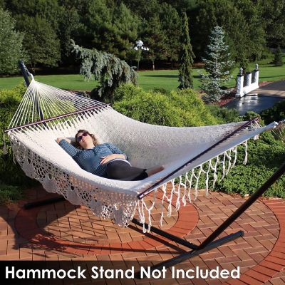 Sunnydaze Deluxe Handwoven Cotton and Nylon American-Style Mayan Hammock with Spreader Bars -770 lb Weight Capacity - Natural Image 3
