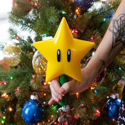 Super Mario Bros. 7-Inch Super Star Light-Up Holiday Tree Topper Decoration Image 3