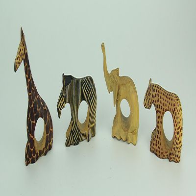 Things2Die4 Set of 8 African Wild Animal Hand Carved Wooden Napkin Rings Image 2