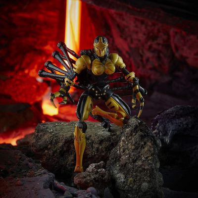 Transformers Generations War For Cybertron Kingdom Action Figure  Blackarachnia Image 2