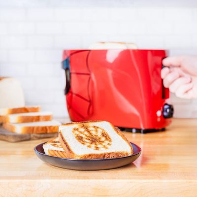 Uncanny Brands Marvel&#8217;s Spider-Man Deluxe Toaster &#8211; Toasts Spidey&#8217;s Mask On Your Bread Image 3