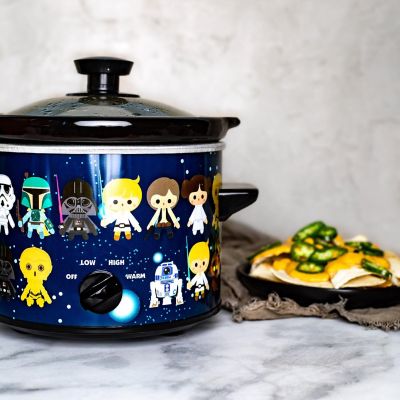 Uncanny Brands Star Wars 2-Quart Slow Cooker- Kitchen Appliance Image 1