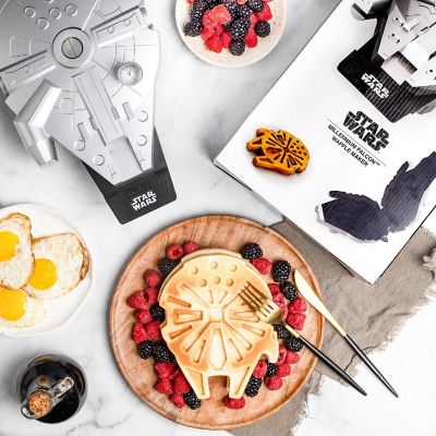 Uncanny Brands Star Wars Deluxe Millennium Falcon Waffle Maker - Most Legendary Ship In The Galaxy Image 3