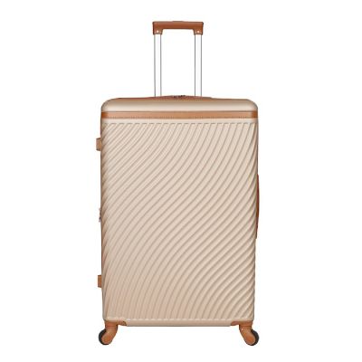 Viggio 8-Piece Packing Cube Brown Luggage Set Image 2
