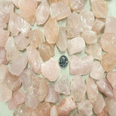 Vinacrystals 1/2 LB Rough Rose Quartz Crystals Image 2