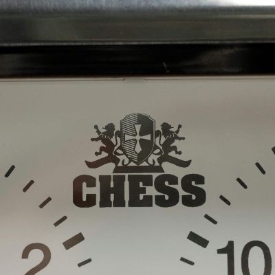 WE Games Royal Crest Quartz Analog Chess Clock/Timer Image 3