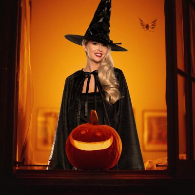 Witch Cape and Hat Adult Costume Set  Black Image 1