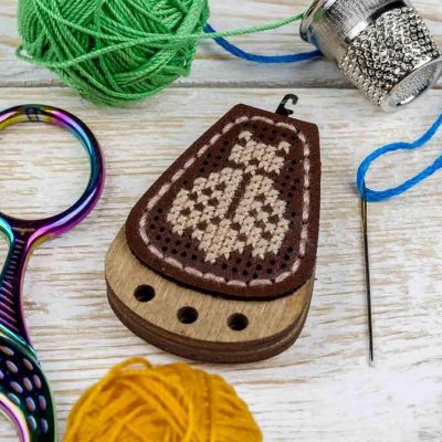 Wonderland Crafts Needle threader making kit FLTL-045 Image 1