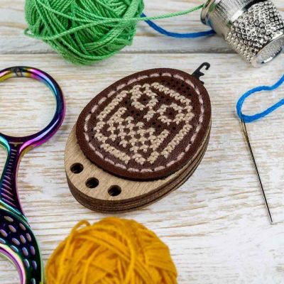 Wonderland Crafts Needle threader making kit FLTL-053 Image 1