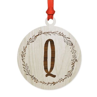 Wood Round Ornament Letter Q Image 1