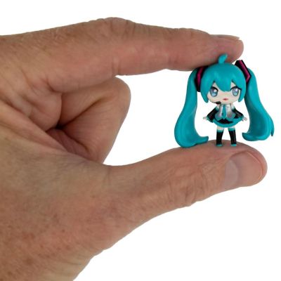 World's Smallest Micro Figure  Hatsune Miku Image 2