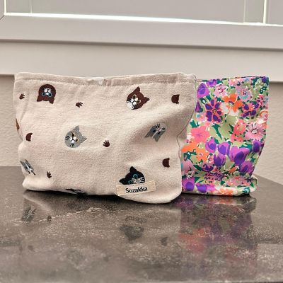 Wrapables Cosmetic And Toiletry Travel Bag, Embroidered Cats Image 3