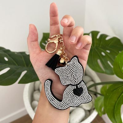 Wrapables Crystal Bling Key Chain Keyring with Tassel Car Purse Handbag Pendant, Cat with Heart Collar Image 2