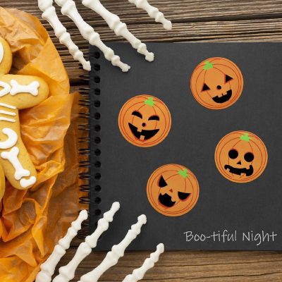 Wrapables Halloween Sticker Roll (500pcs), Pumpkin Face Image 3
