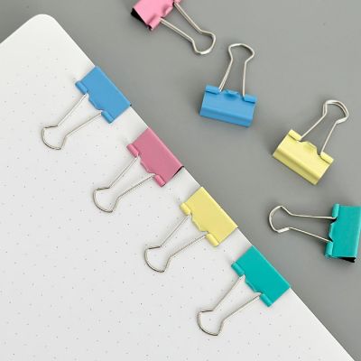 Wrapables Multicolor Medium Binder Clips, Paper Clamps, Paper Clips, (Set of 48) Image 3