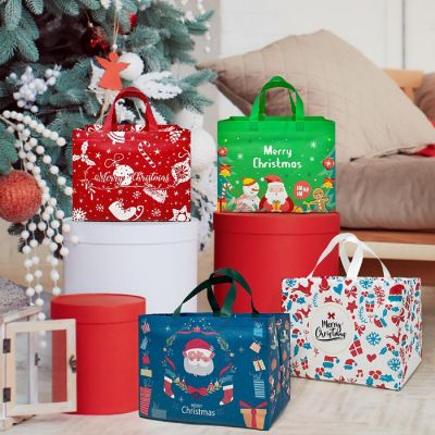 Wrapables Reusable Holiday Christmas Gift Bags with Handles for Gift Wrap, Parties, Favors and Treats (8 pcs) Image 3