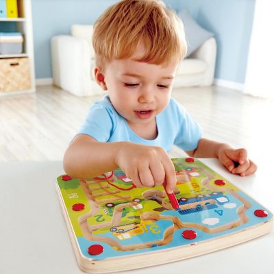 Xhape: Construction &amp; Number Magnet Maze - Ages 2+ Image 3