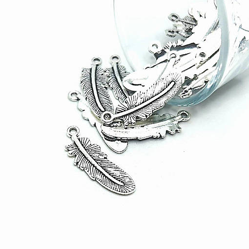 20 Antiqued Silver Feather Charms